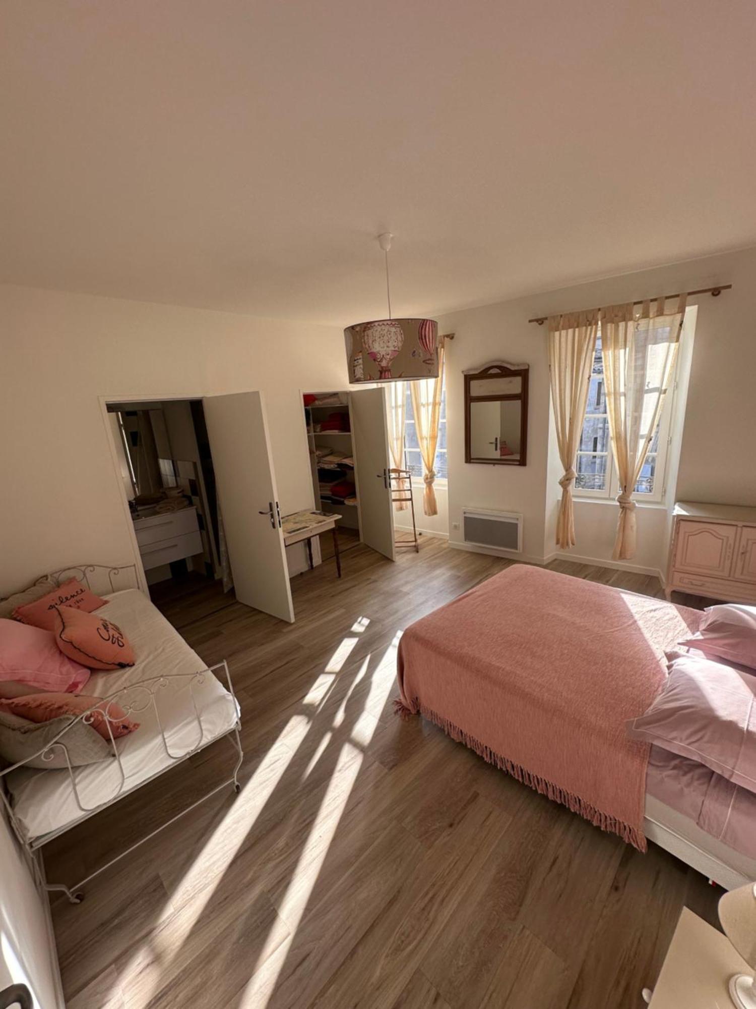 Lamaisondemamere Tournon-sur-Rhone Exterior foto